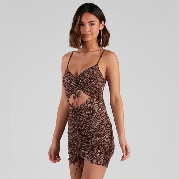 Windsor Dresses & Skirts - Windsor Geometric Fun Cutout Mini Dress